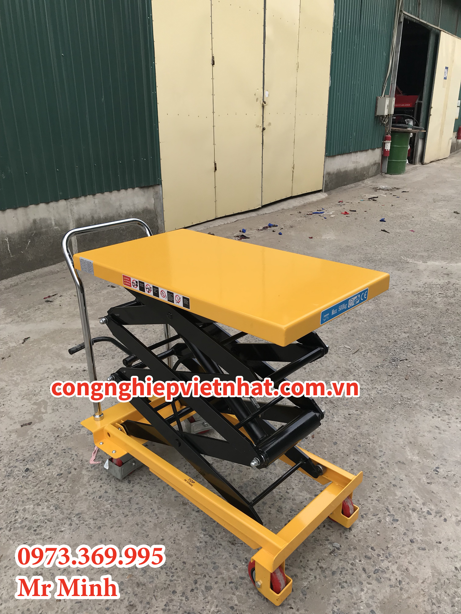 Bàn nâng thủy lực Staxx