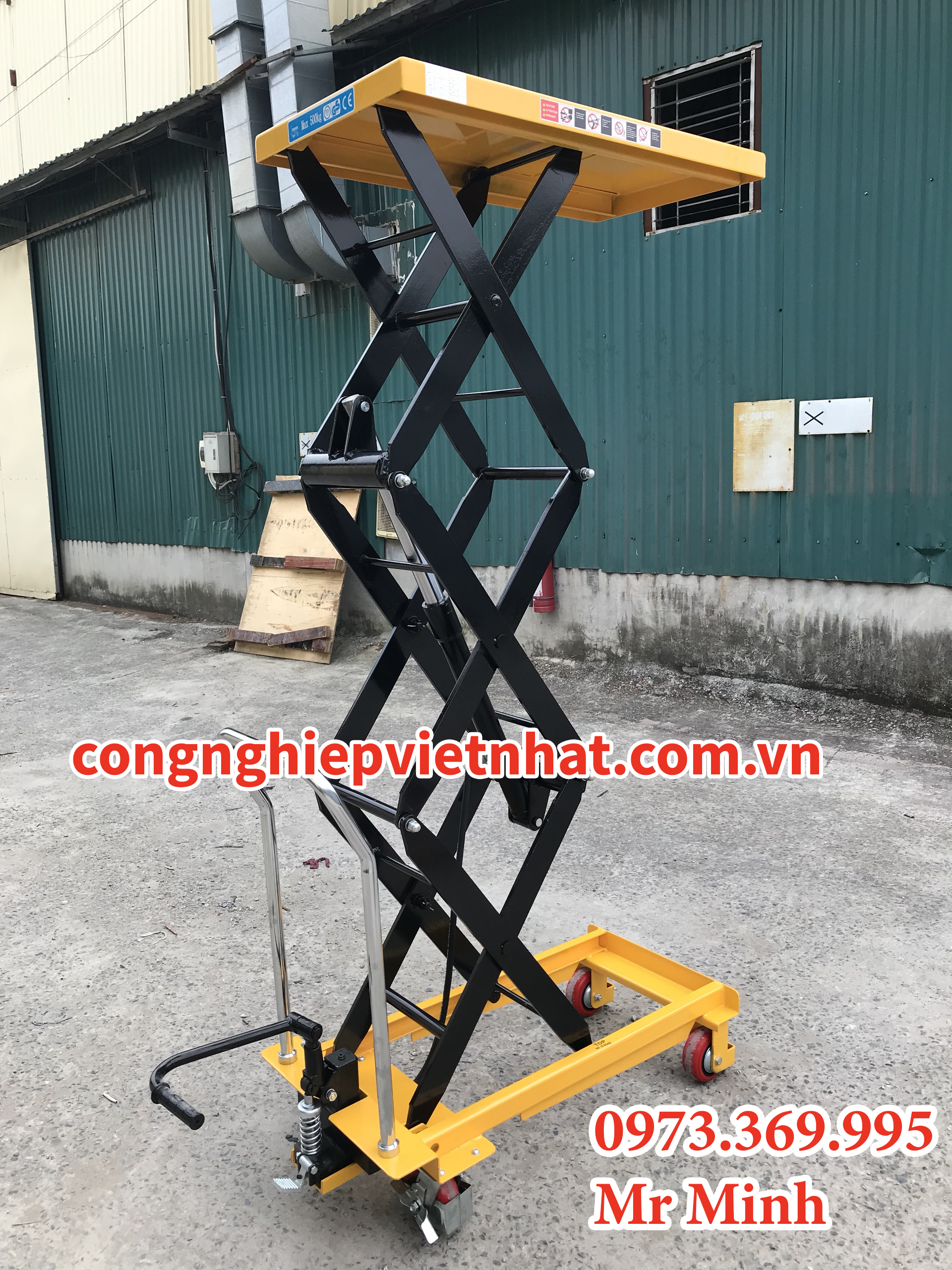 Bàn nâng thủy lực Staxx