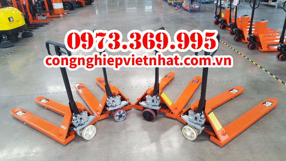 Xe nâng tay thấp 2 tấn chính hãng chất lượng bền bỉ, bảo hành dài hạn 2 Xe nâng tay thấp 2 tấn