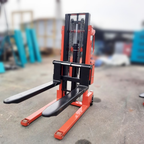 Xe Nâng Bán Tự Động 1.5 Tấn Nâng Cao 2m Thương Hiệu Maihui CTD-J15/20 2 xe nâng bán tự động CTD-J 15/20