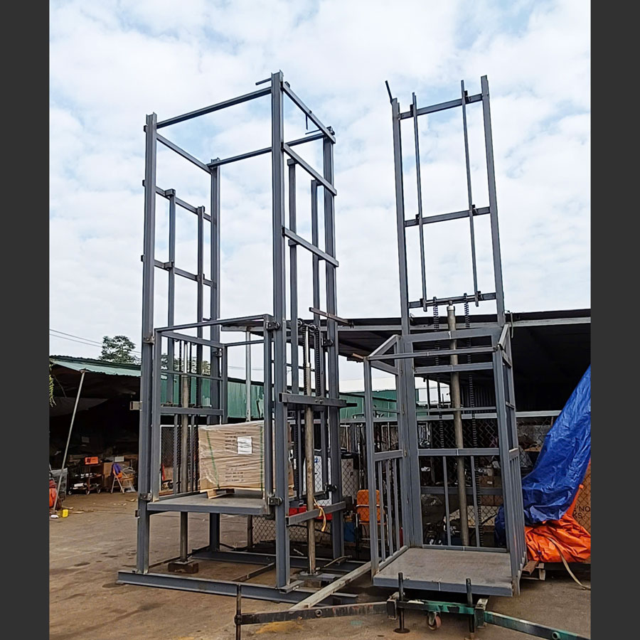 Thang nâng hàng thủy lực ELP0.5-4 500kg nâng cao 4m nhập khẩu